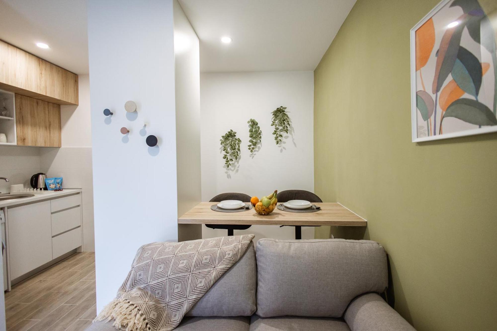 Cozy Studio Apartment In Osijek - Self Check In Exteriör bild