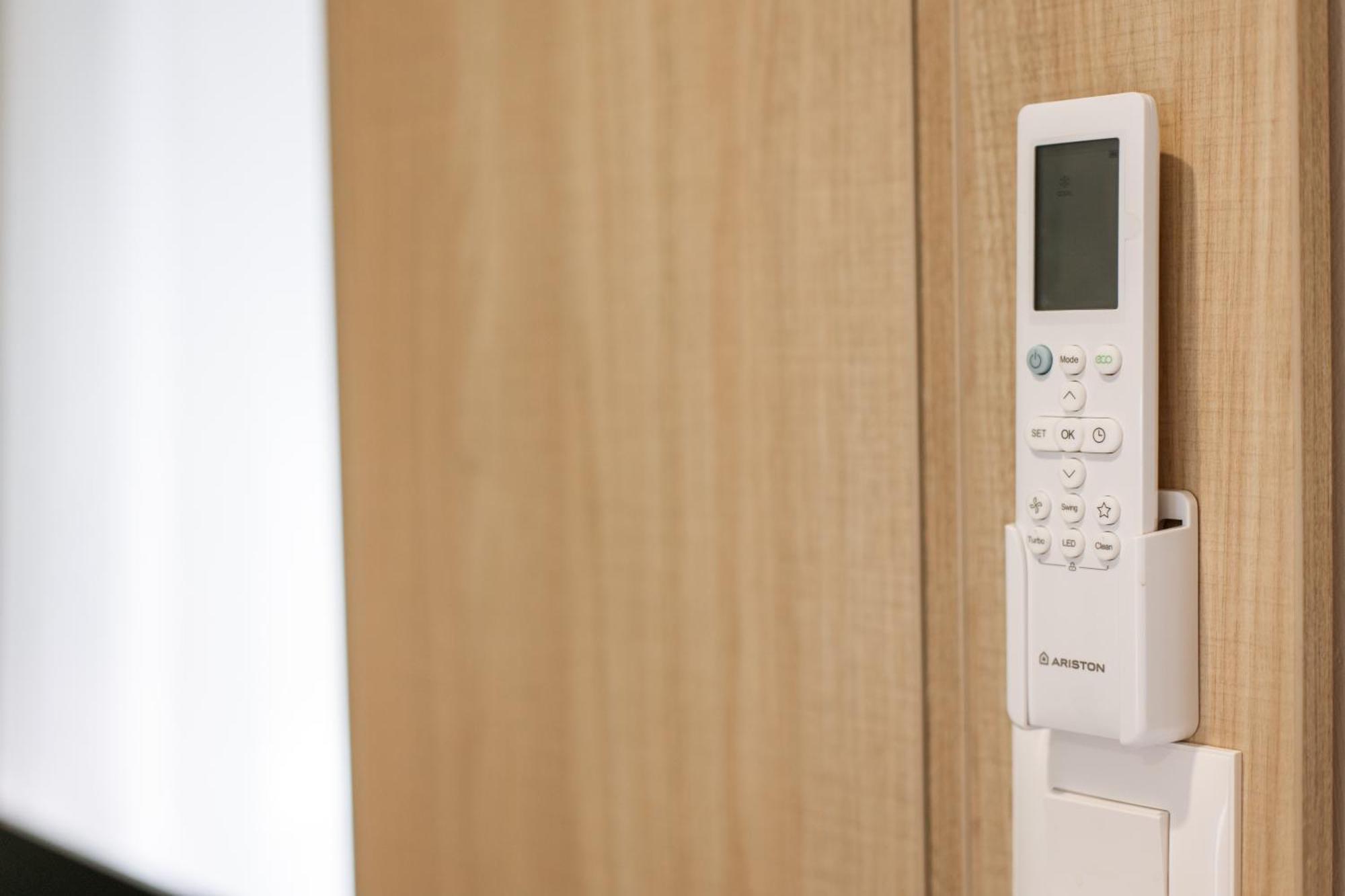 Cozy Studio Apartment In Osijek - Self Check In Exteriör bild