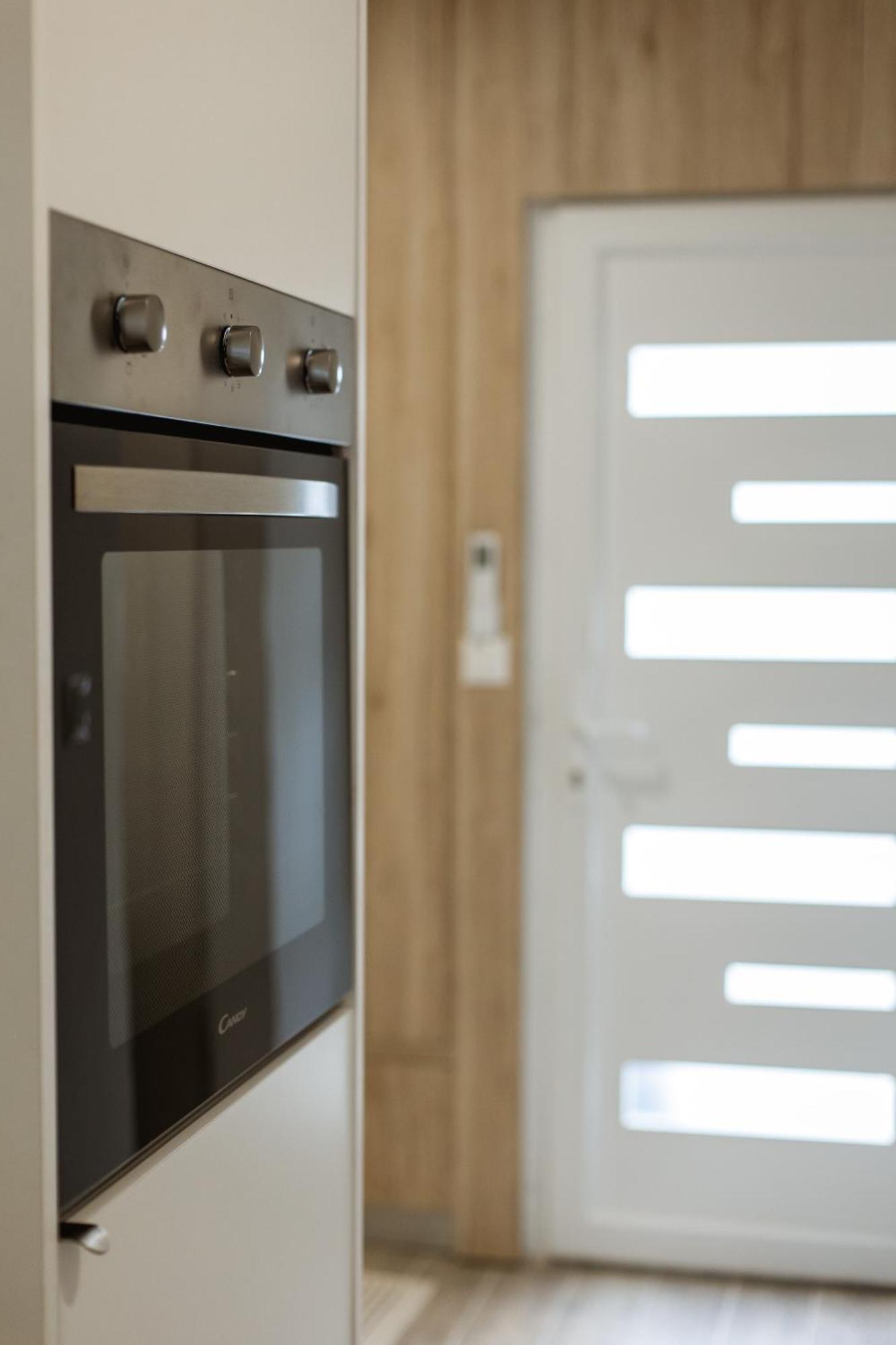 Cozy Studio Apartment In Osijek - Self Check In Exteriör bild