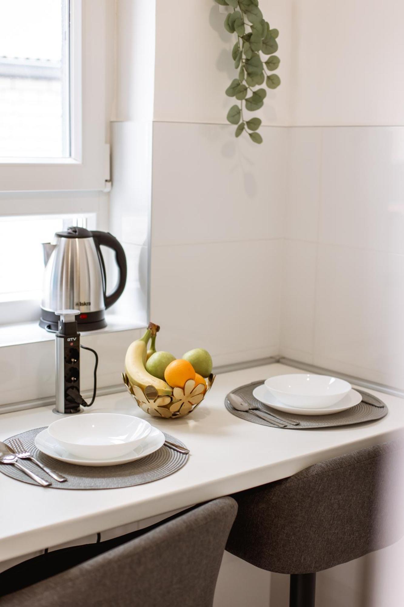 Cozy Studio Apartment In Osijek - Self Check In Exteriör bild