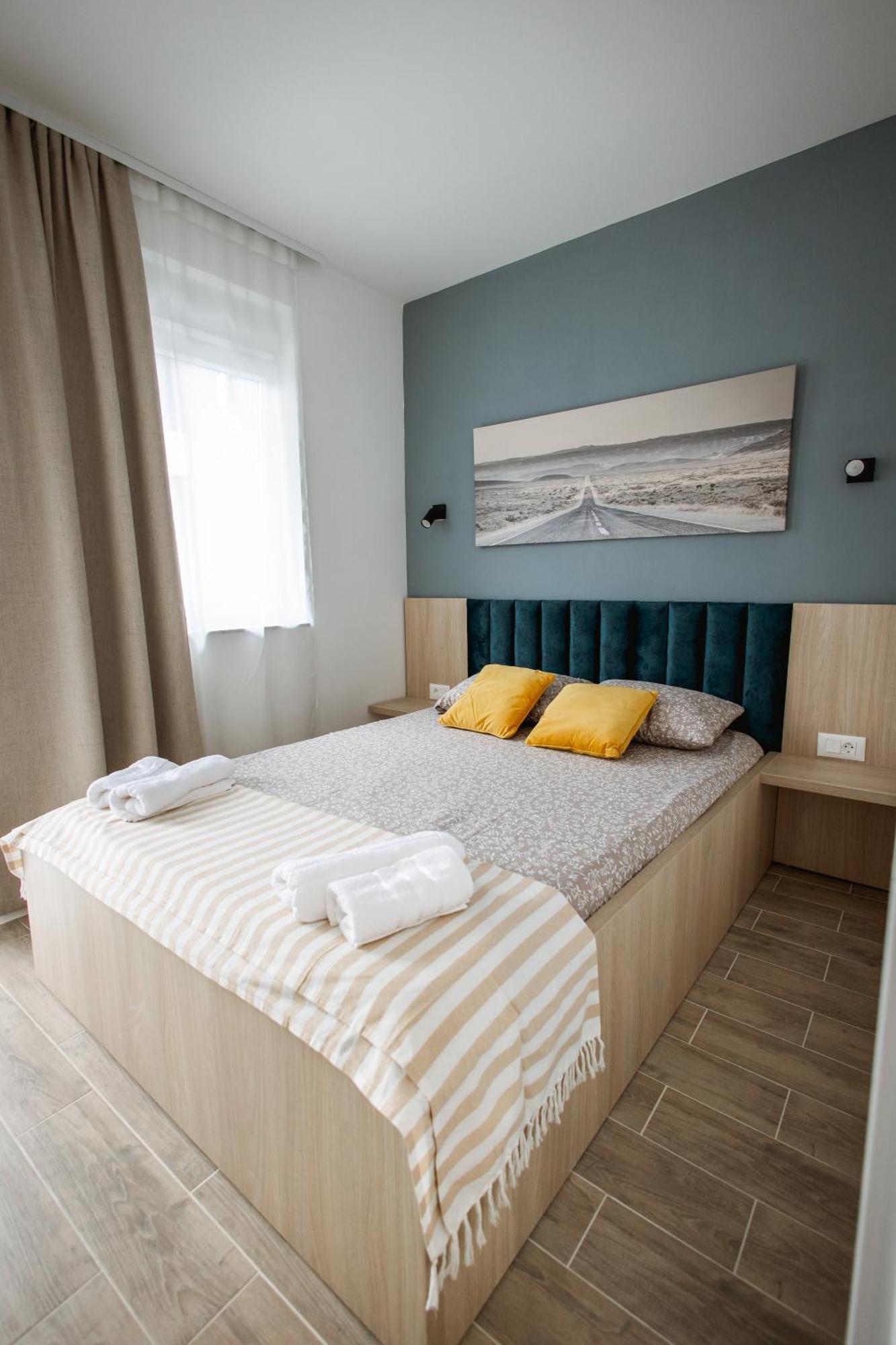 Cozy Studio Apartment In Osijek - Self Check In Exteriör bild