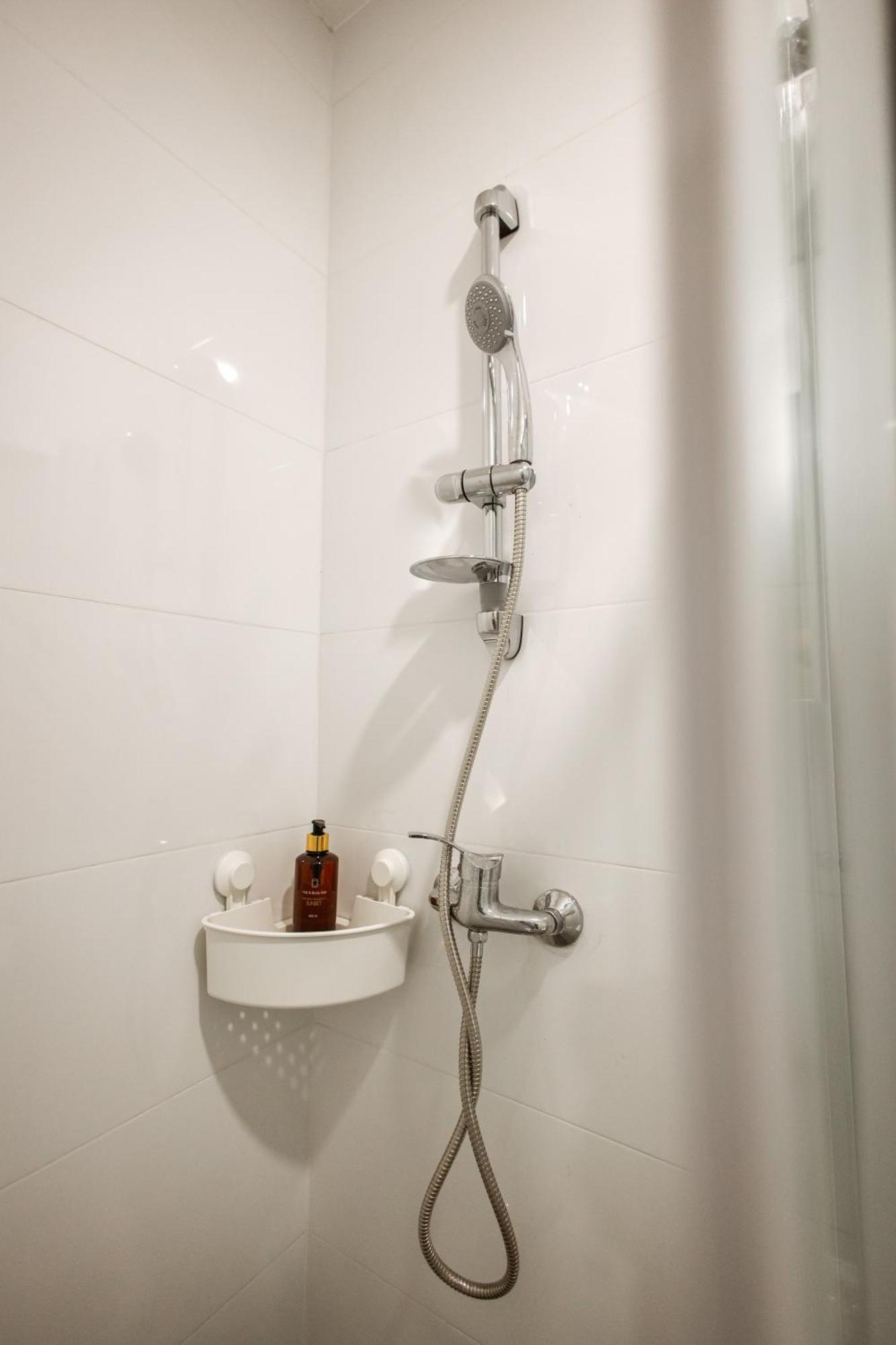 Cozy Studio Apartment In Osijek - Self Check In Exteriör bild